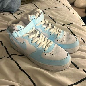 Custom painted Nike High AF1s